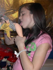 Tight lesbian pussy's