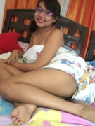 Hot teen bitch in red t-shirt ejaculates heavily after intensive pussy rubbing