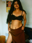 Divya getting ready for party showing her juicy boobs