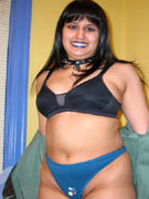Young indian hottie practicing her blowjob skills with sex starving lover.