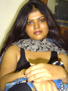 Nasty indian teen girl undressing her sari to show you her delights and invite to sex