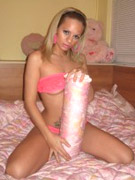 Sensual erotic performance of gorgeous babe on free live sex cams