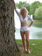 Non nude gfs milf