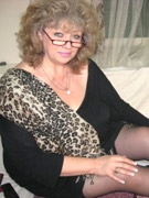Amazing cougar gives mighty head and takes doggystyle