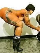Cherokee and bodyxxx as football players!