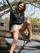 Sweet babes never mind getting their upskirt shot