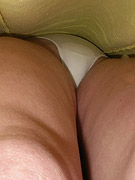 Sexy no panty upskirt