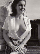 Few very hot smoking vintage chicks posing nude with sigaret